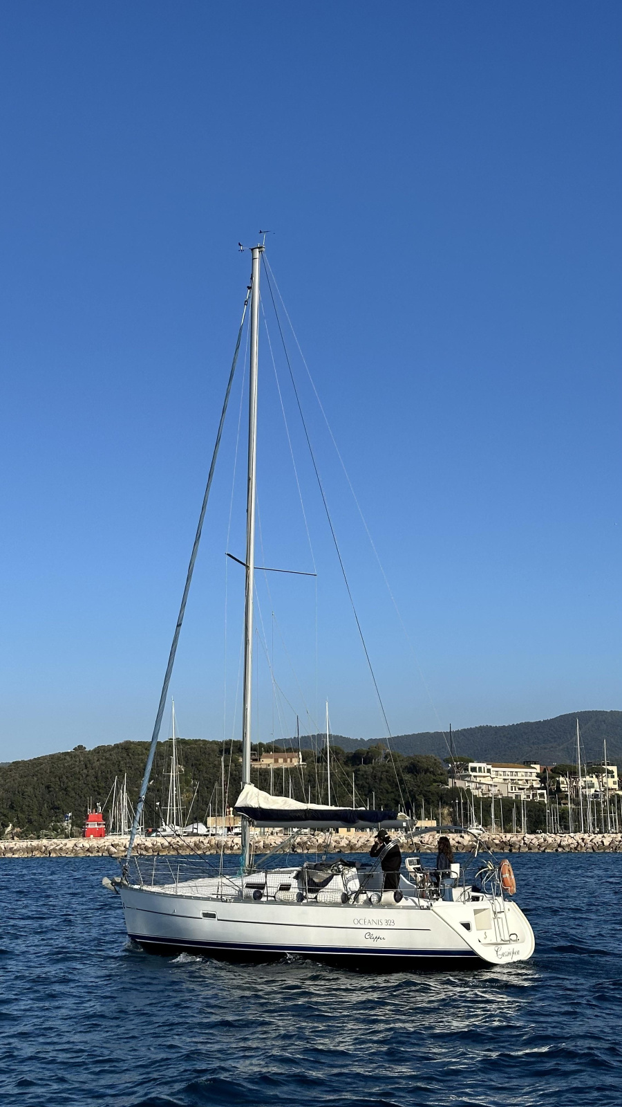 Oceanis 323 Clipper — photo 11