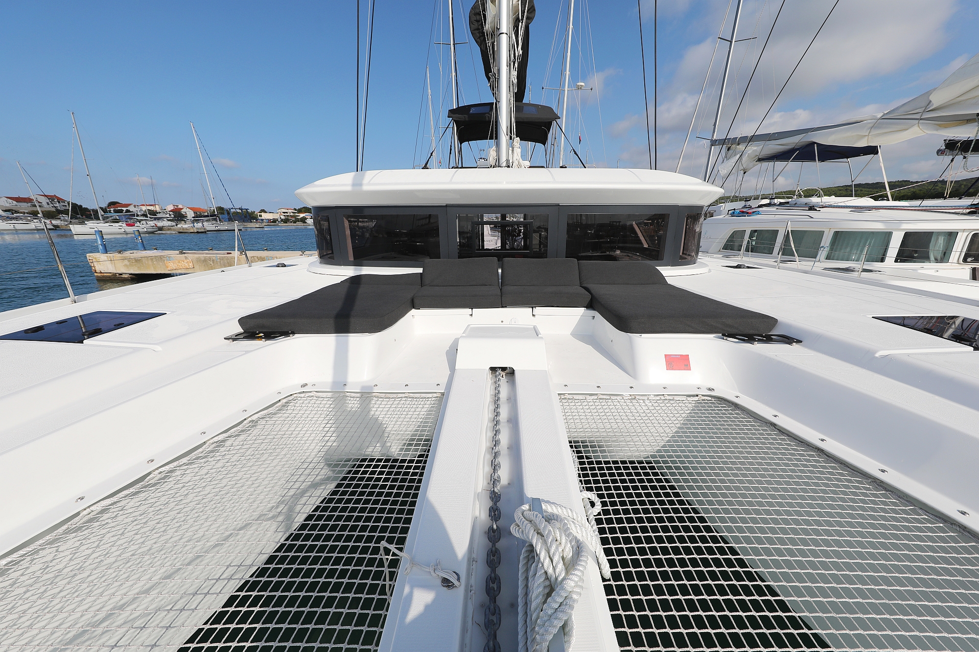 Lagoon 50/5 cab — photo 15