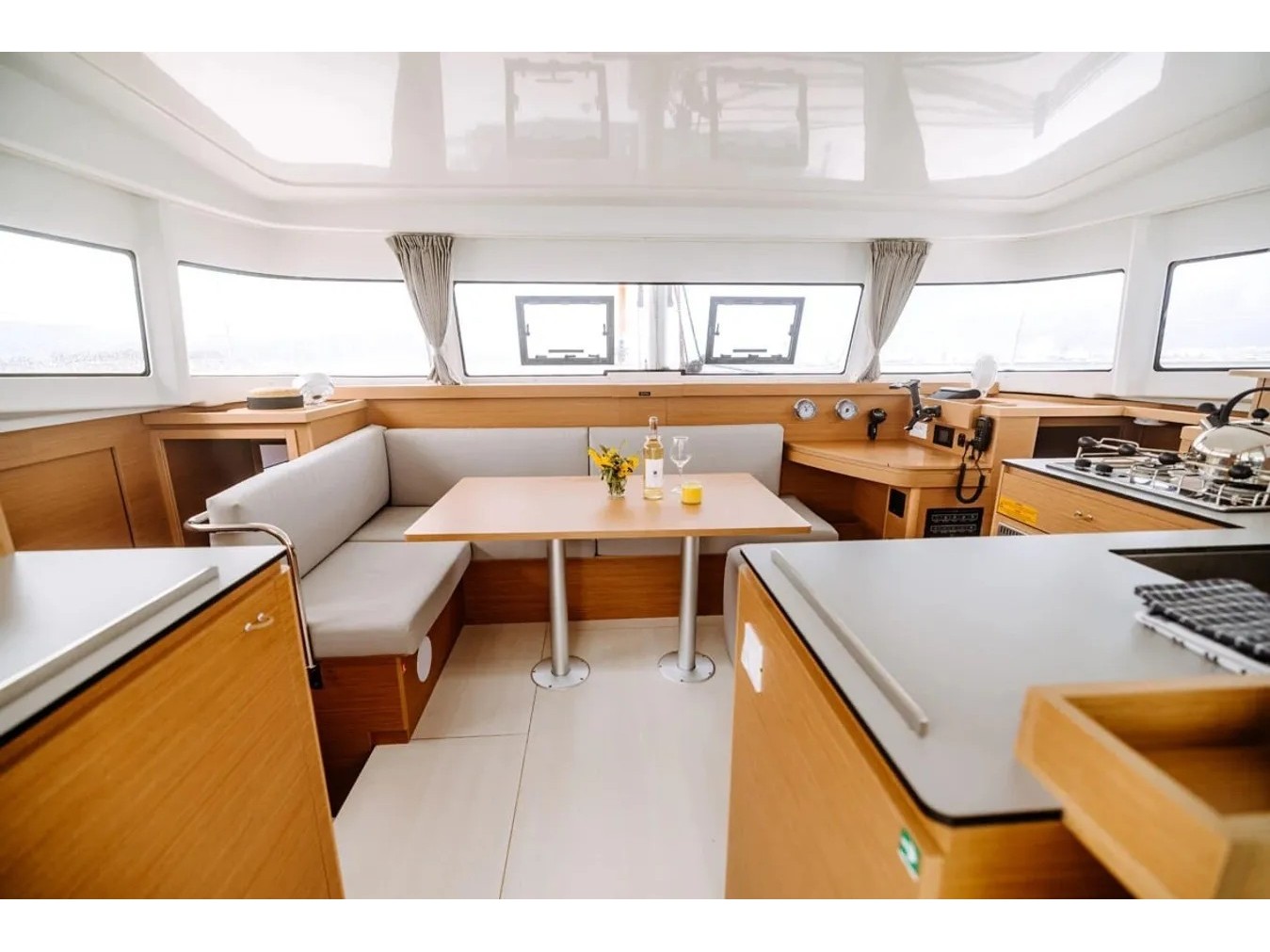 Excess 11 — photo 1