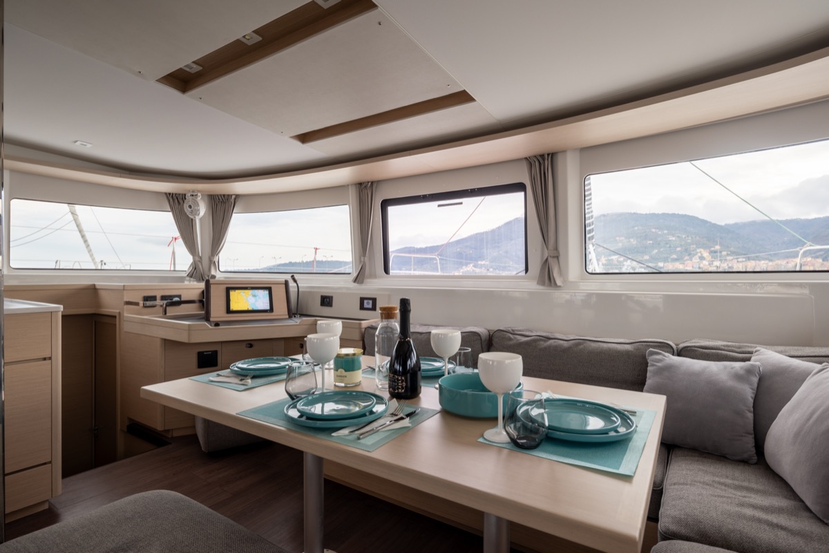 Photo #8 - Lagoon 46 (3 CAB) (Deep Blue) in Portisco - 61949