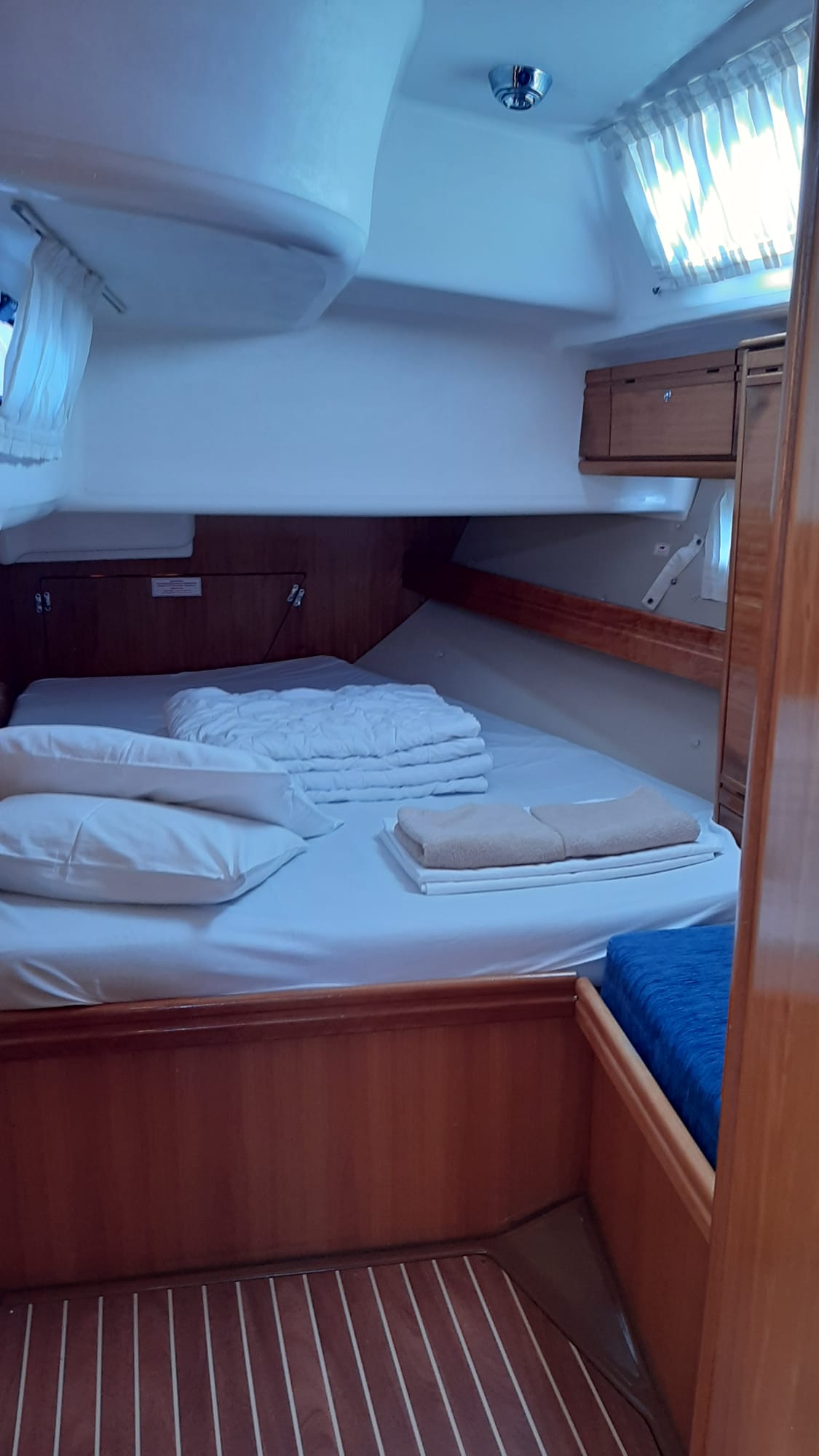 Bavaria 50 cruiser — photo 9