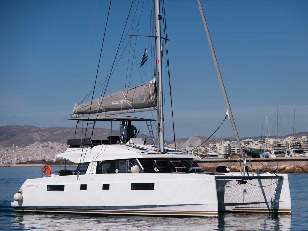 Photo #1 - Nautitech 46 Fly (Cabrio) en Atenas - 18055