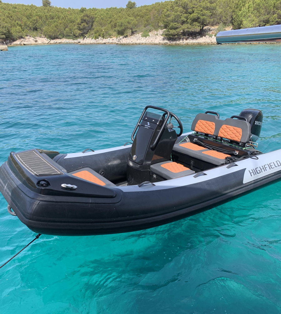 Lagoon 450 Fly — photo 11