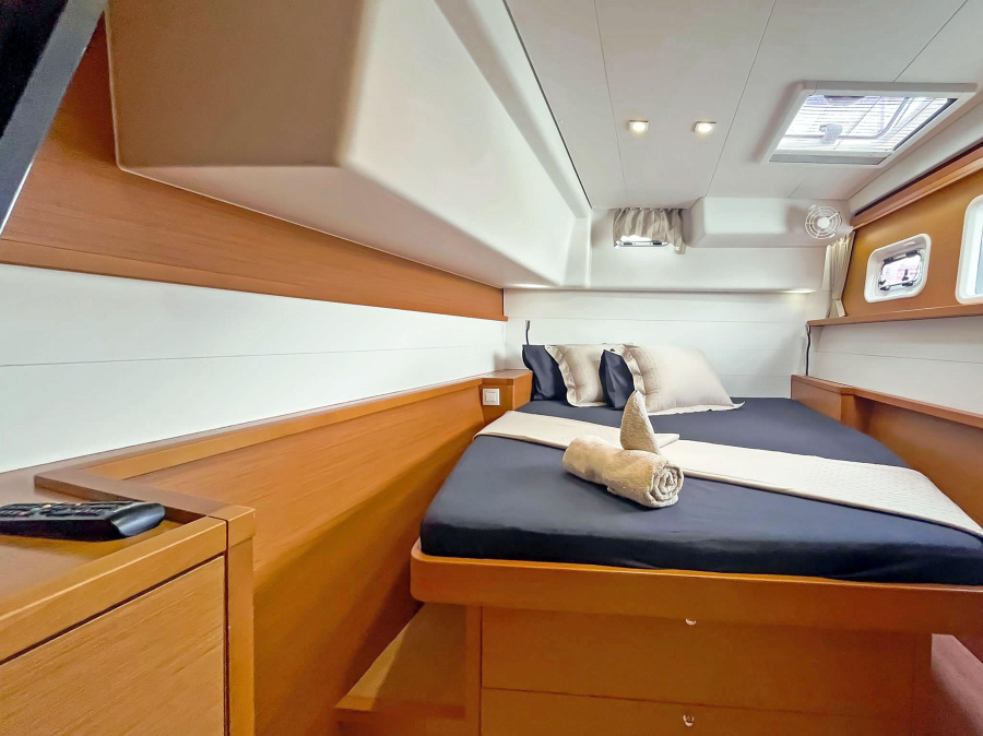 Lagoon 450 Fly — photo 6