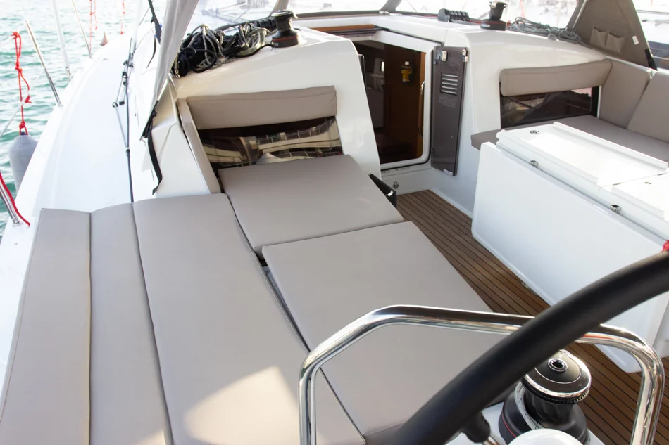 Sun Odyssey 440 (Calypso)  - 11
