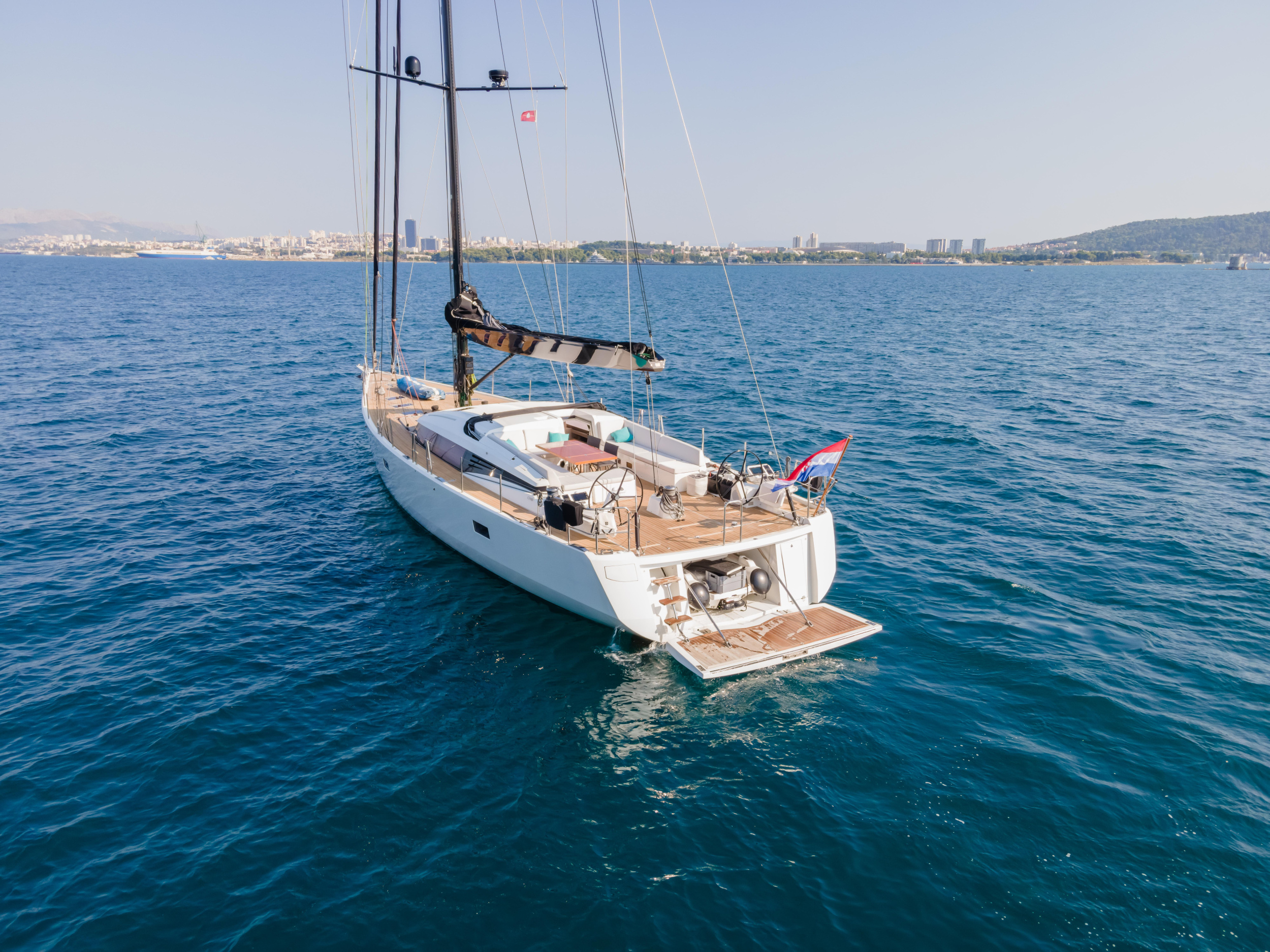 Photo #28 - CNB 76 (BUBBLES) in Kastela - 22106
