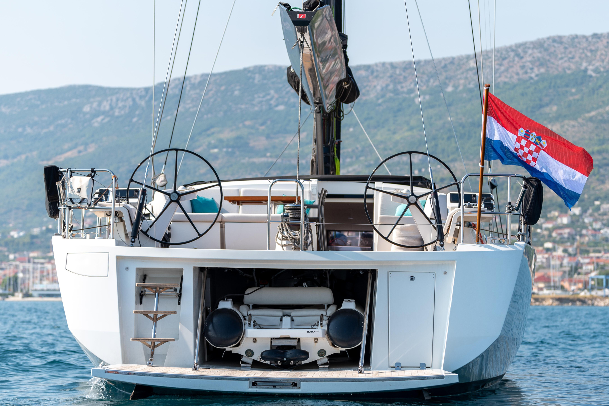 Photo #8 - CNB 76 (BUBBLES) in Kastela - 22106