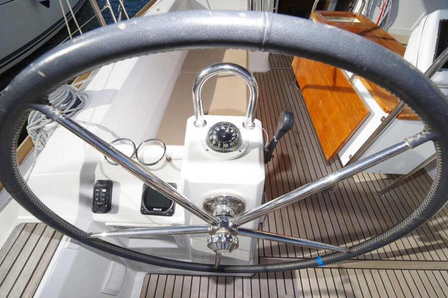 Oceanis 38 — photo 4