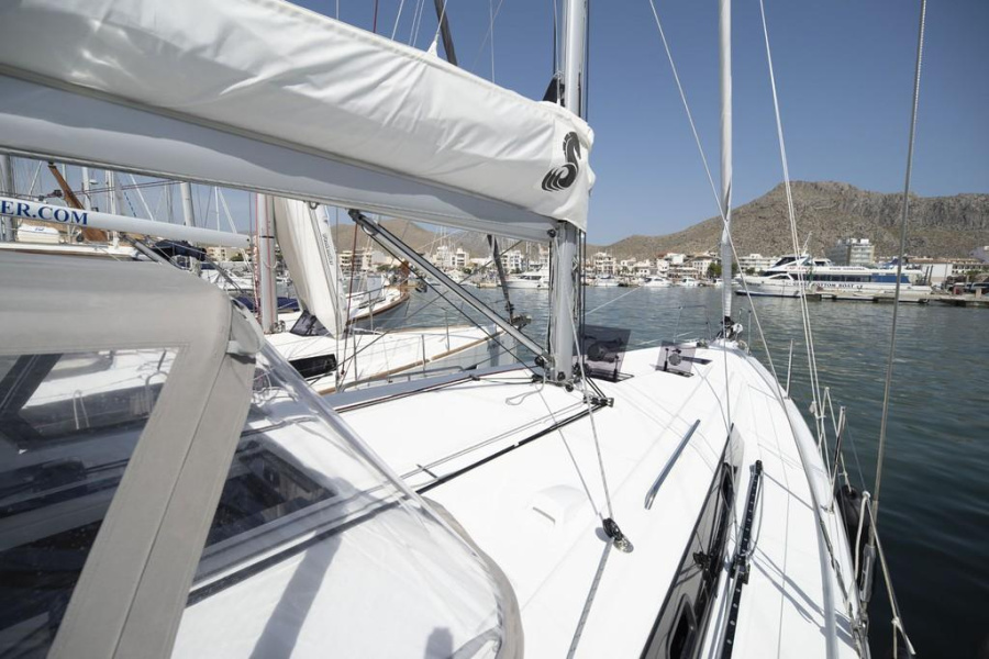 Oceanis 41.1 Performance — photo 16