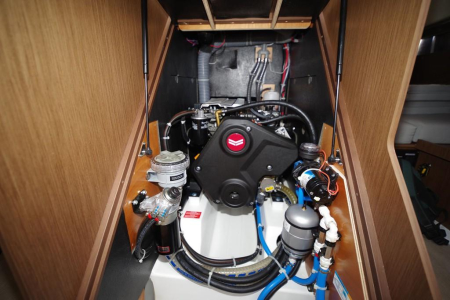 Oceanis 41.1 Performance — photo 20