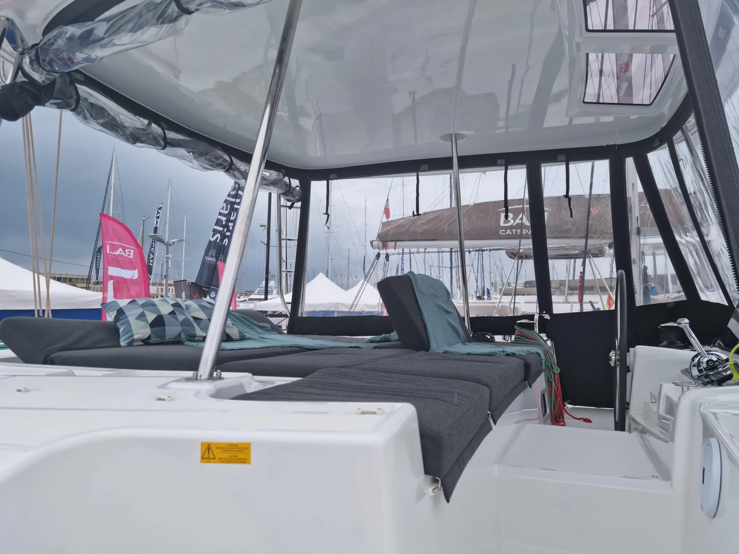 Lagoon 46 (InnPro)  - 13