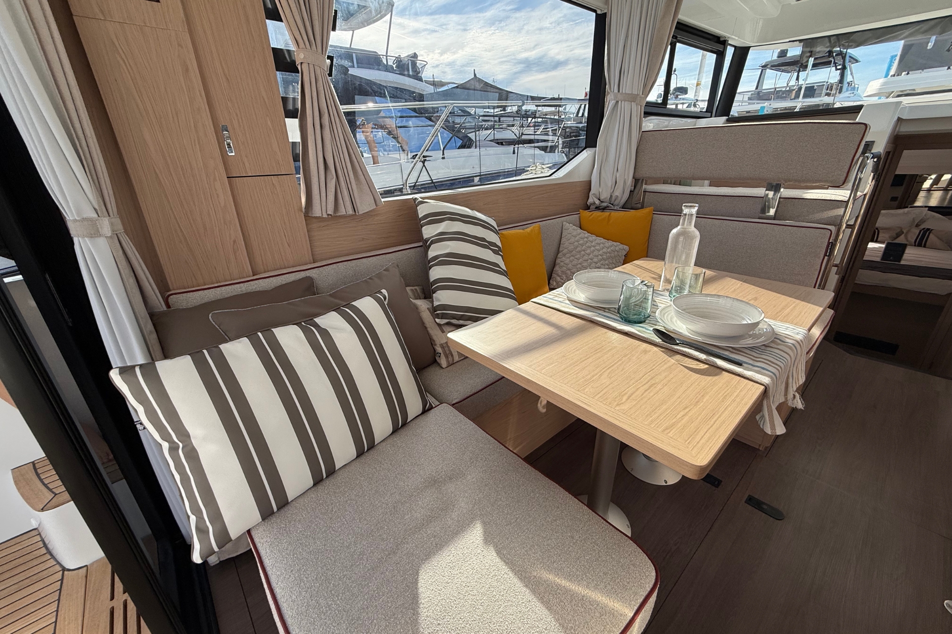 Photo #8 - Swift Trawler 37 Fly (NAVA) in Split - 63964