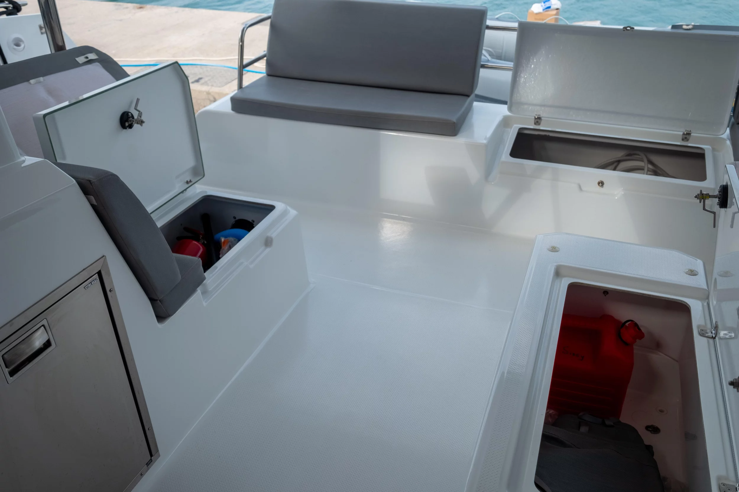 Fountaine Pajot Astréa 42 (Sissy)  - 24