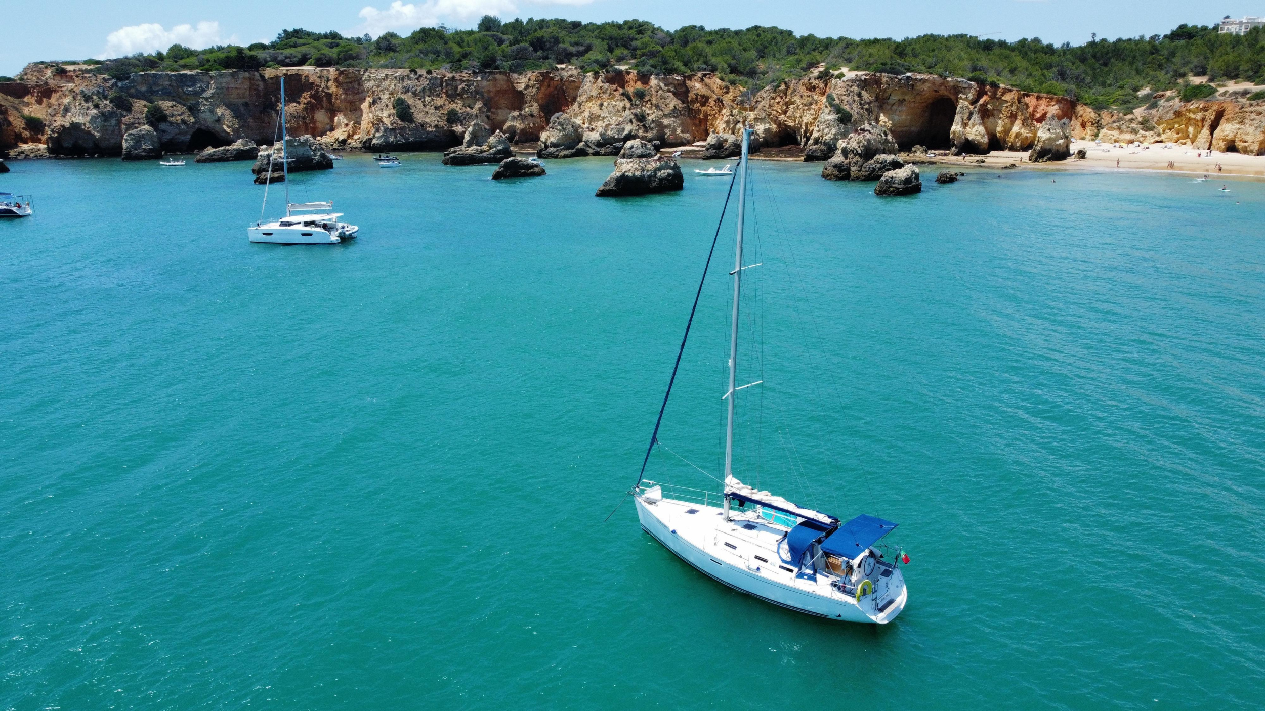 Dufour 385 Grand Large — photo 15