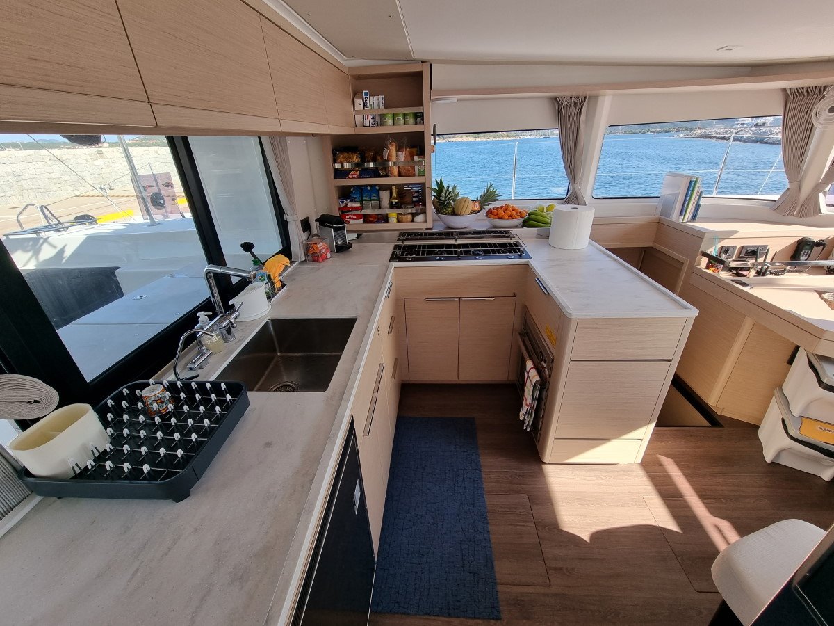 Photo #9 - Lagoon 46 (Altair) en Portisco - 16186