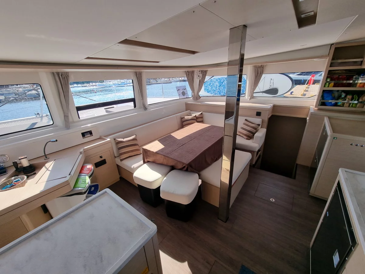 Lagoon 46 (Altair) Interior image - 9