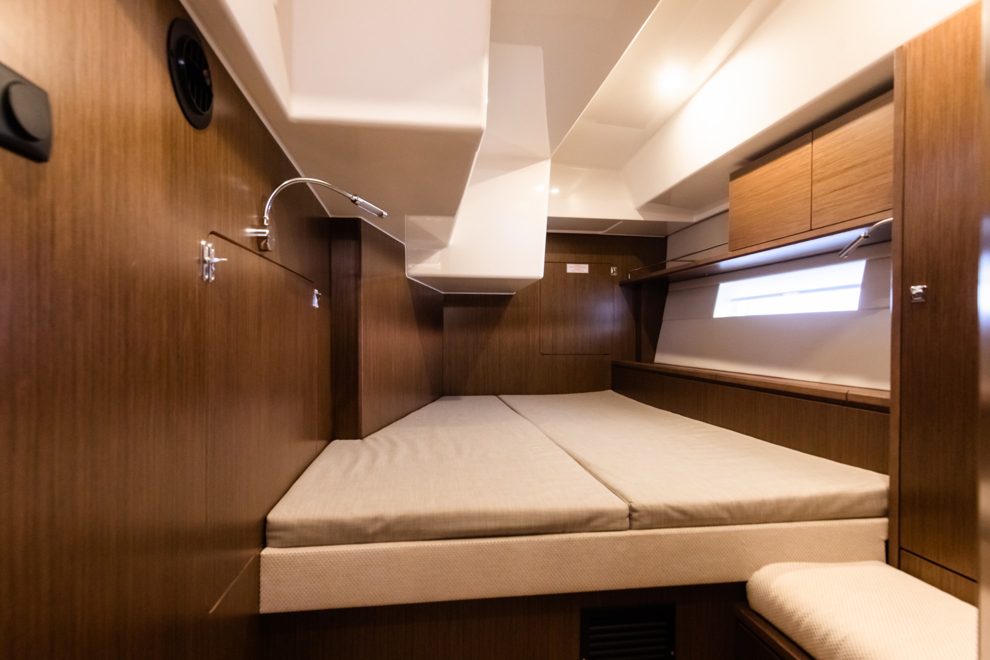 Bavaria C57 — photo 15