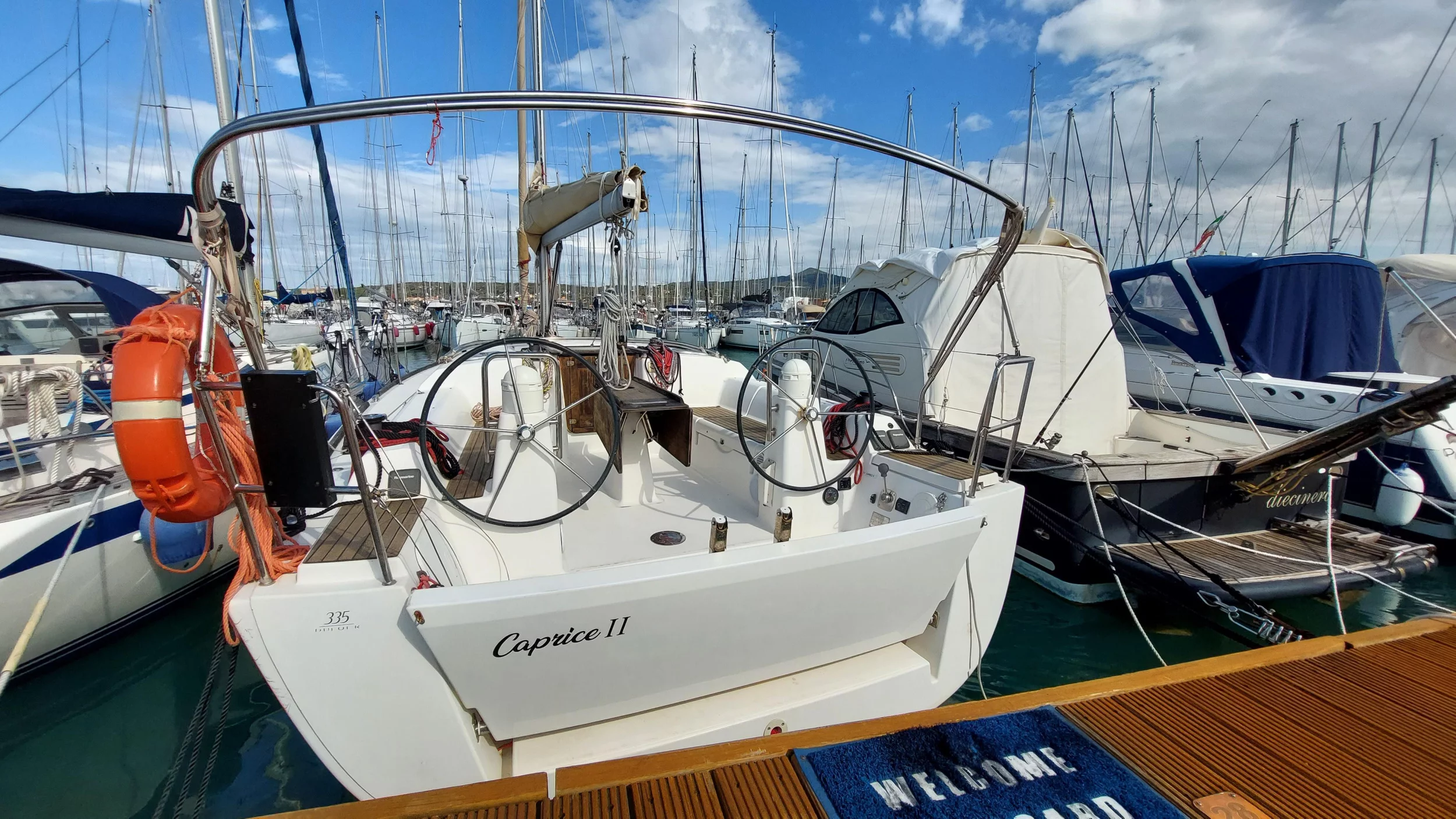 Dufour 335 Grand Large (Caprice 2)  - 16