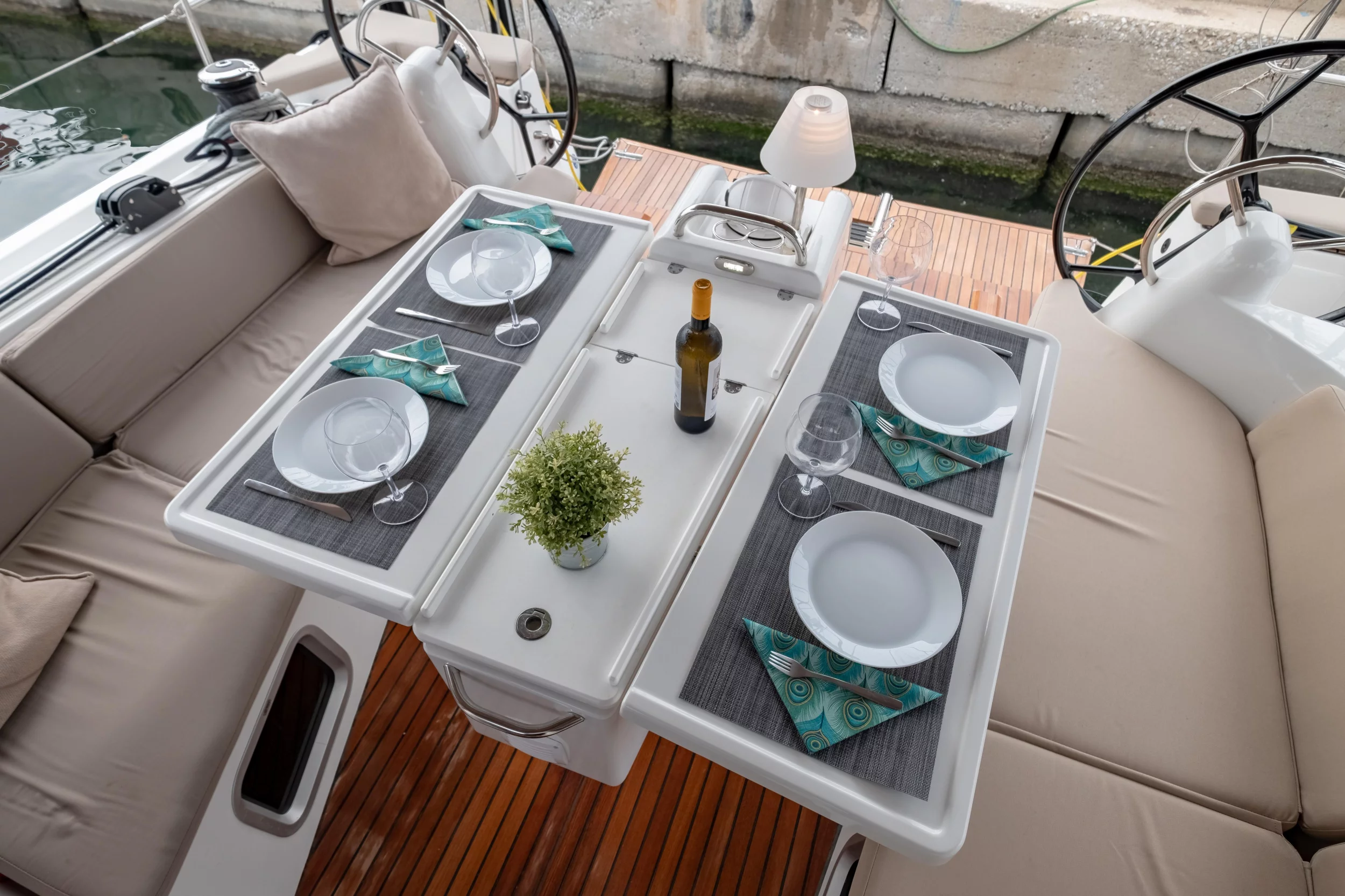 Sun Odyssey 410 (Elcano)  - 14