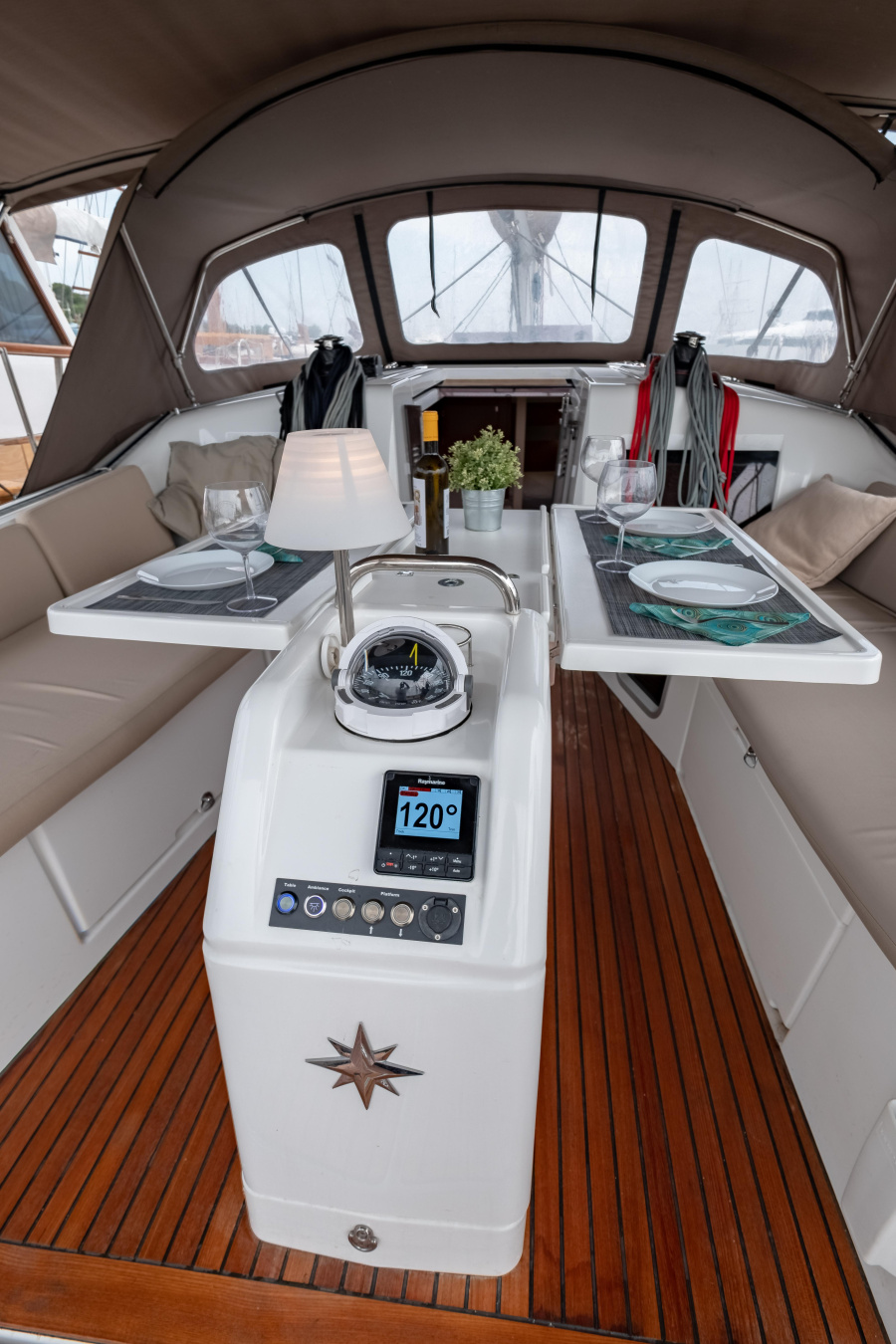 Sun Odyssey 410 — photo 51
