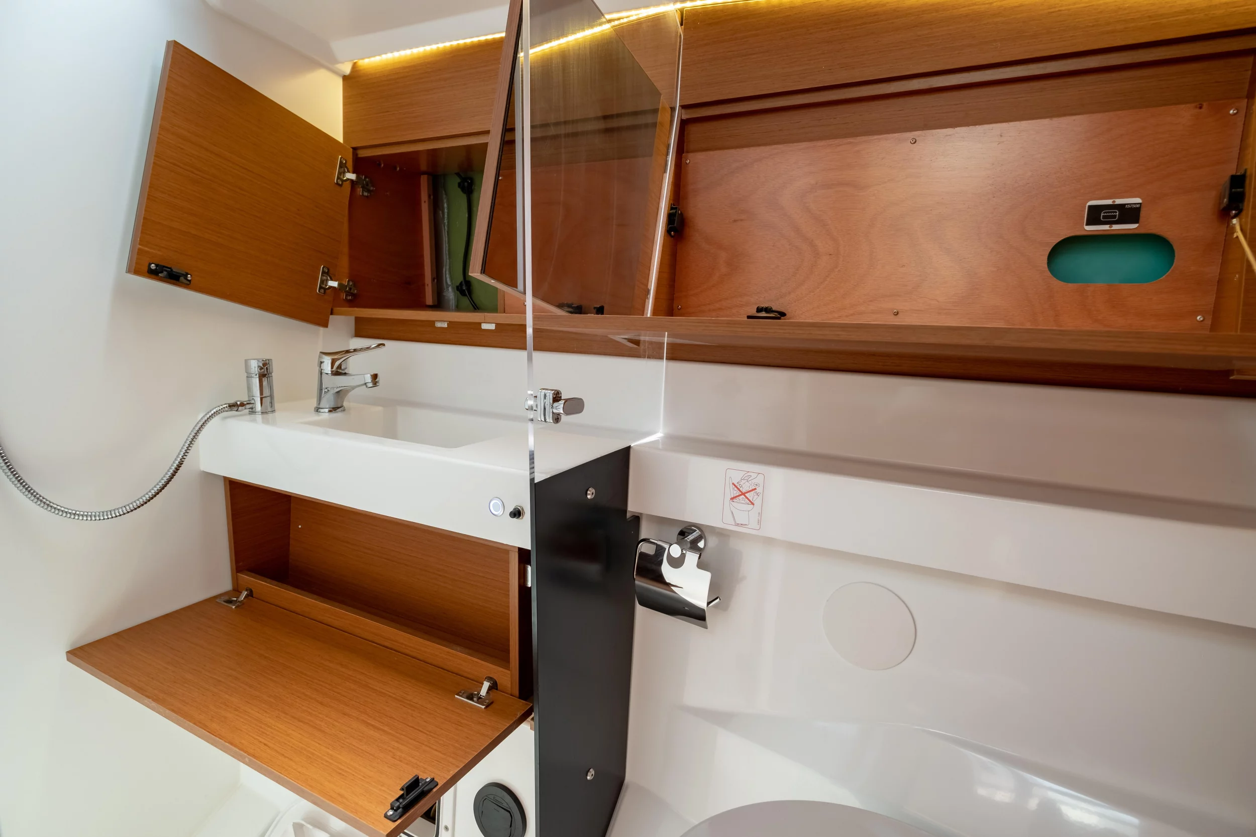 Sun Odyssey 410 (Elcano)  - 33