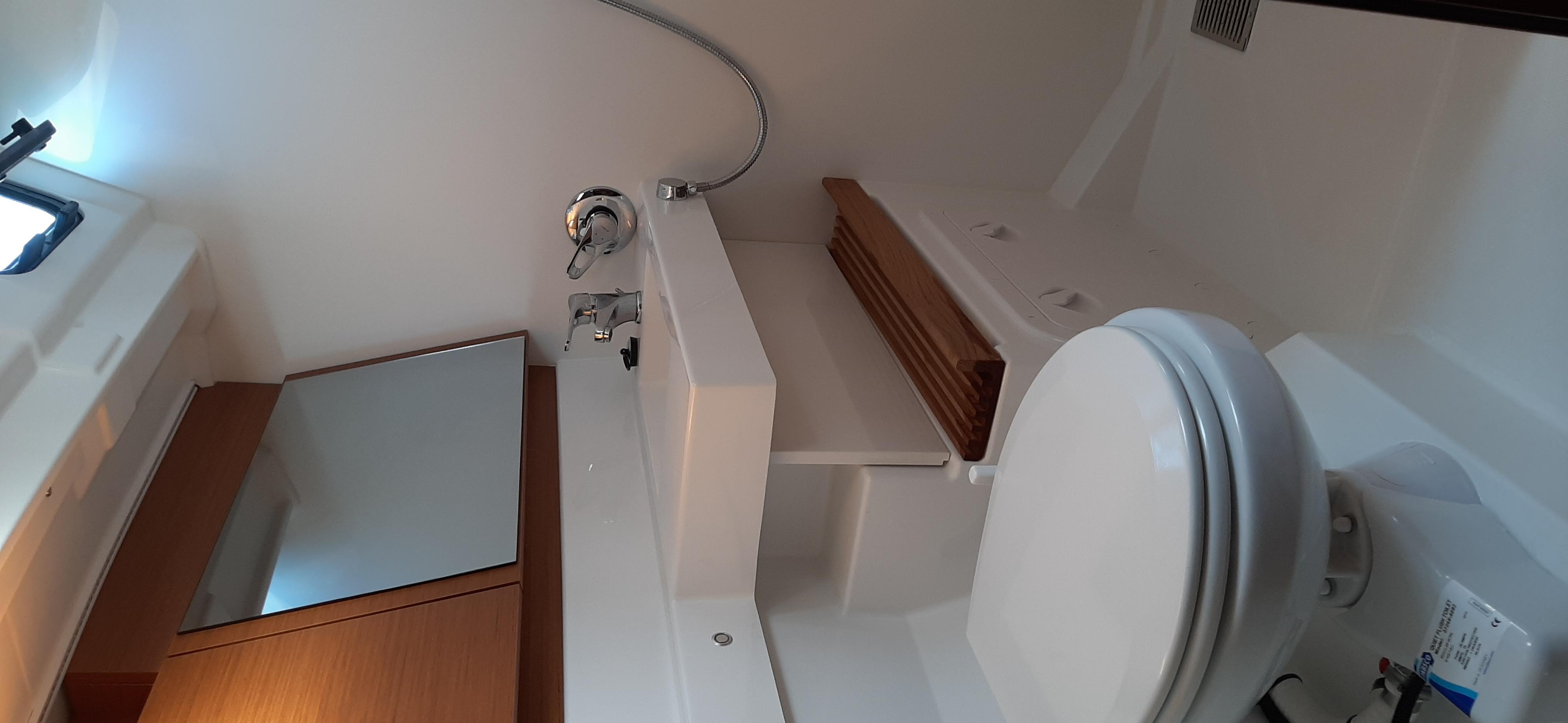 Photo #9 - Sun Odyssey 490 (Electra) in Creta - 17367