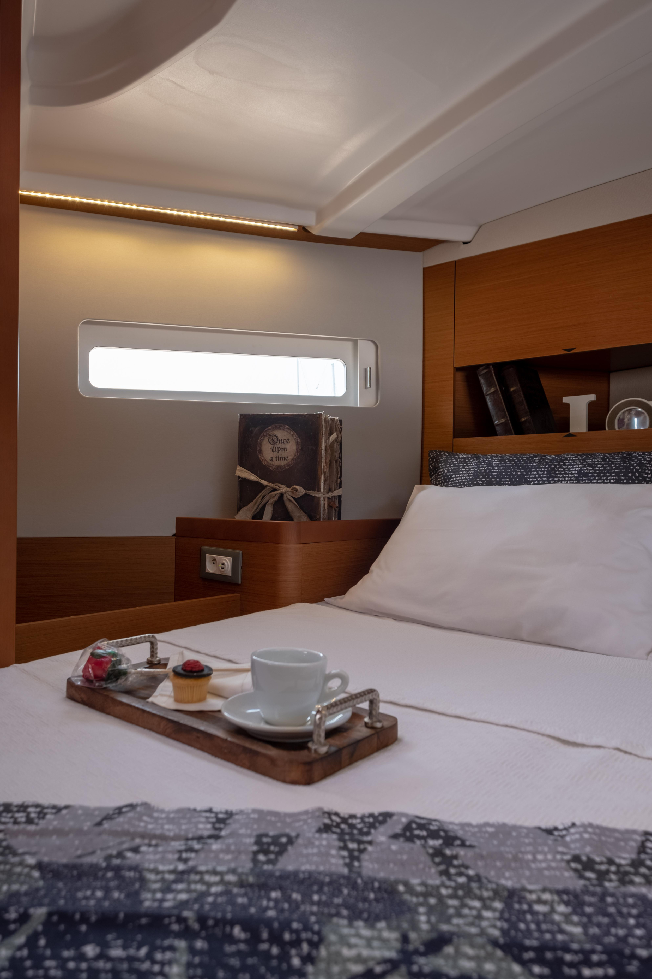 Photo #10 - Sun Odyssey 410 (Sammy) in Lefkada - 12032