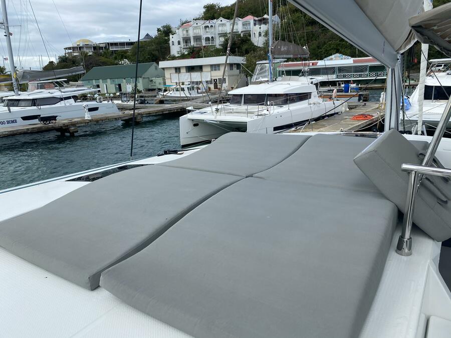 Photo #4 - Fountaine Pajot Astrea 42 (Love A Fayre) en Road Town - 15438