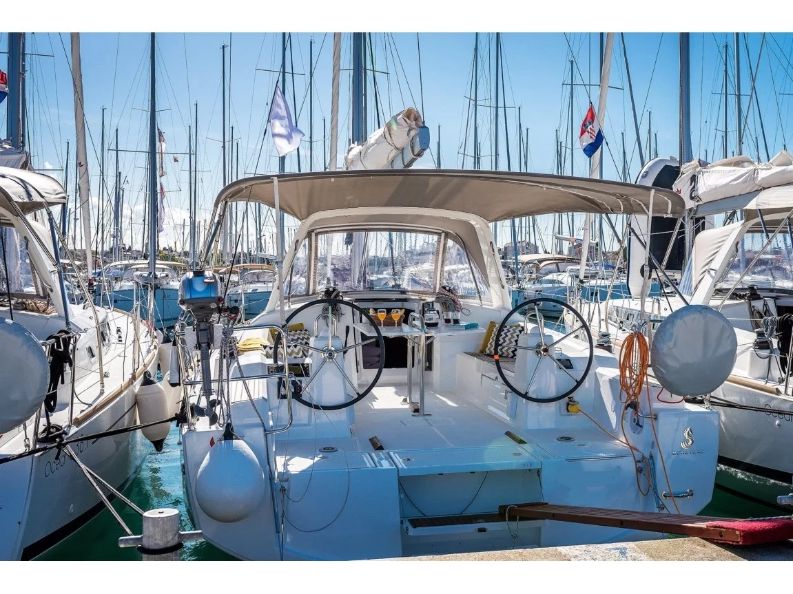 Oceanis 38.1 (SAILOR JUPITER) Main image - 0