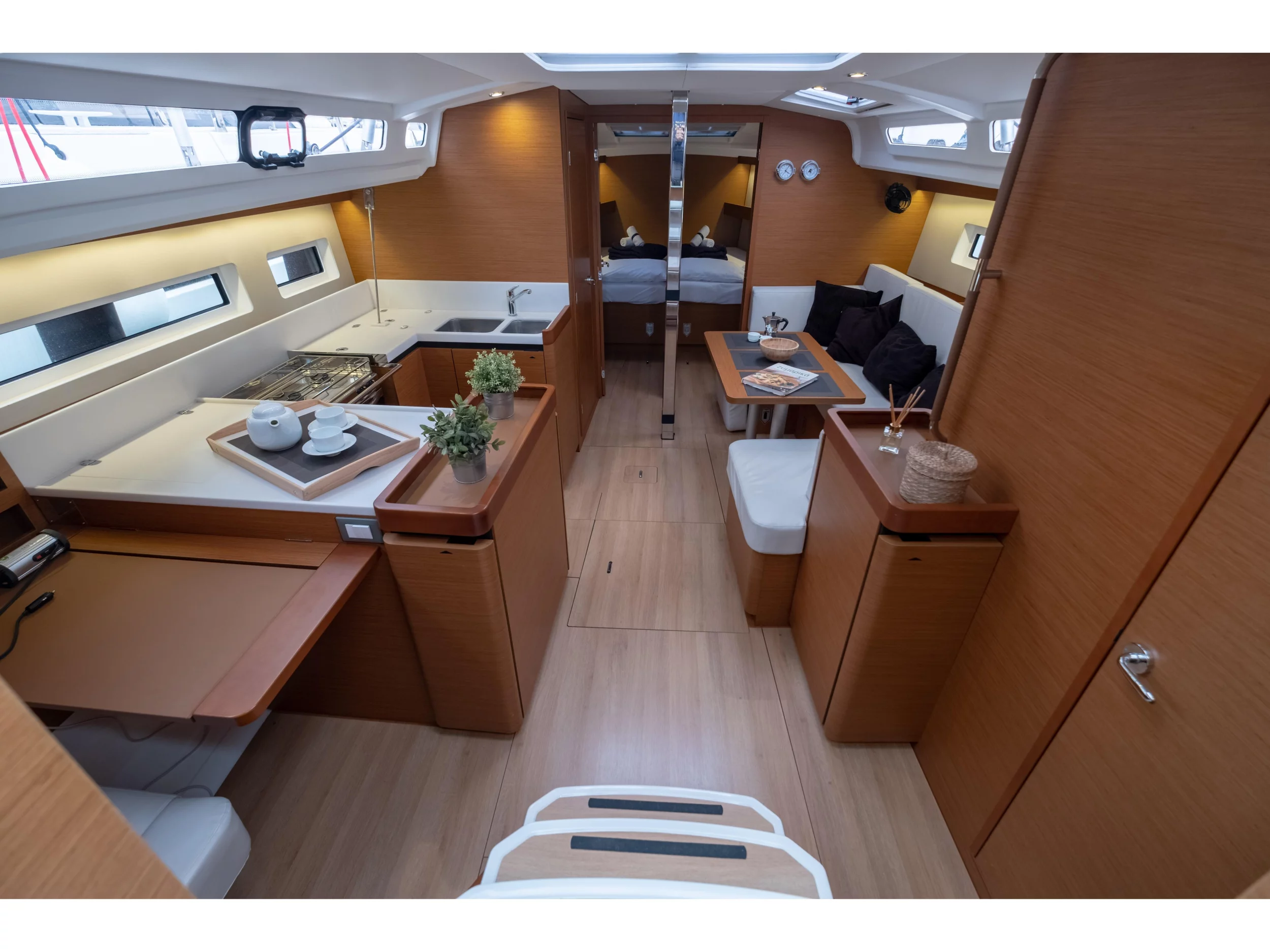 Sun Odyssey 440 (Ioleta) Interior image - 5