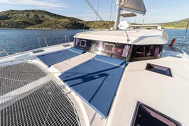 Dufour 48 Catamaran (BRO)  - 35