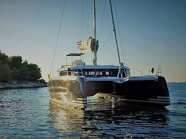 Dufour 48 Catamaran (BRO)  - 12