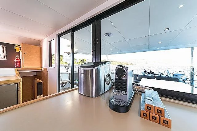 Dufour 48 Catamaran (BRO)  - 29