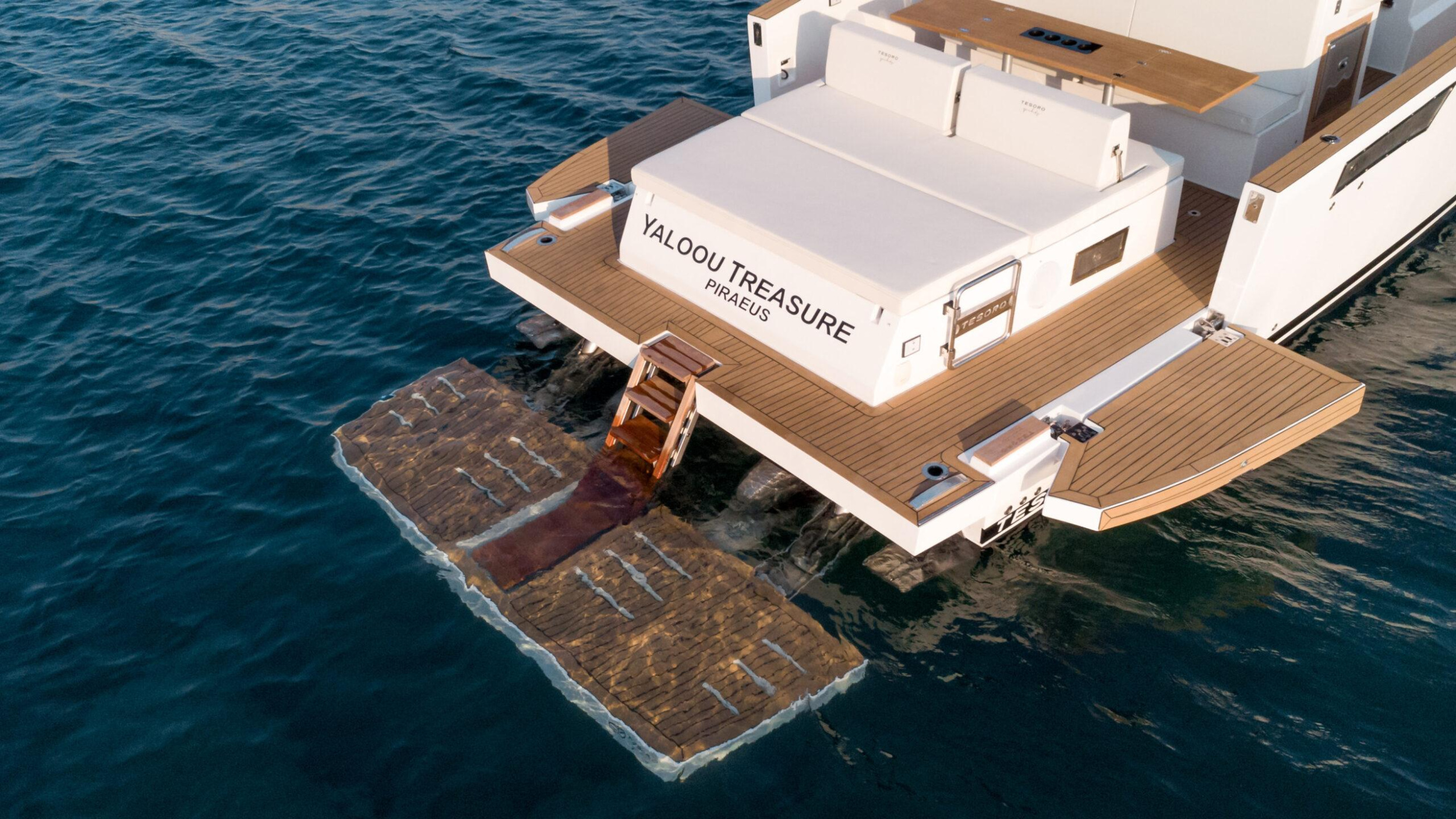 Photo #14 - Tesoro T40 (Yaloou Treasure) en Mykonos - 11896