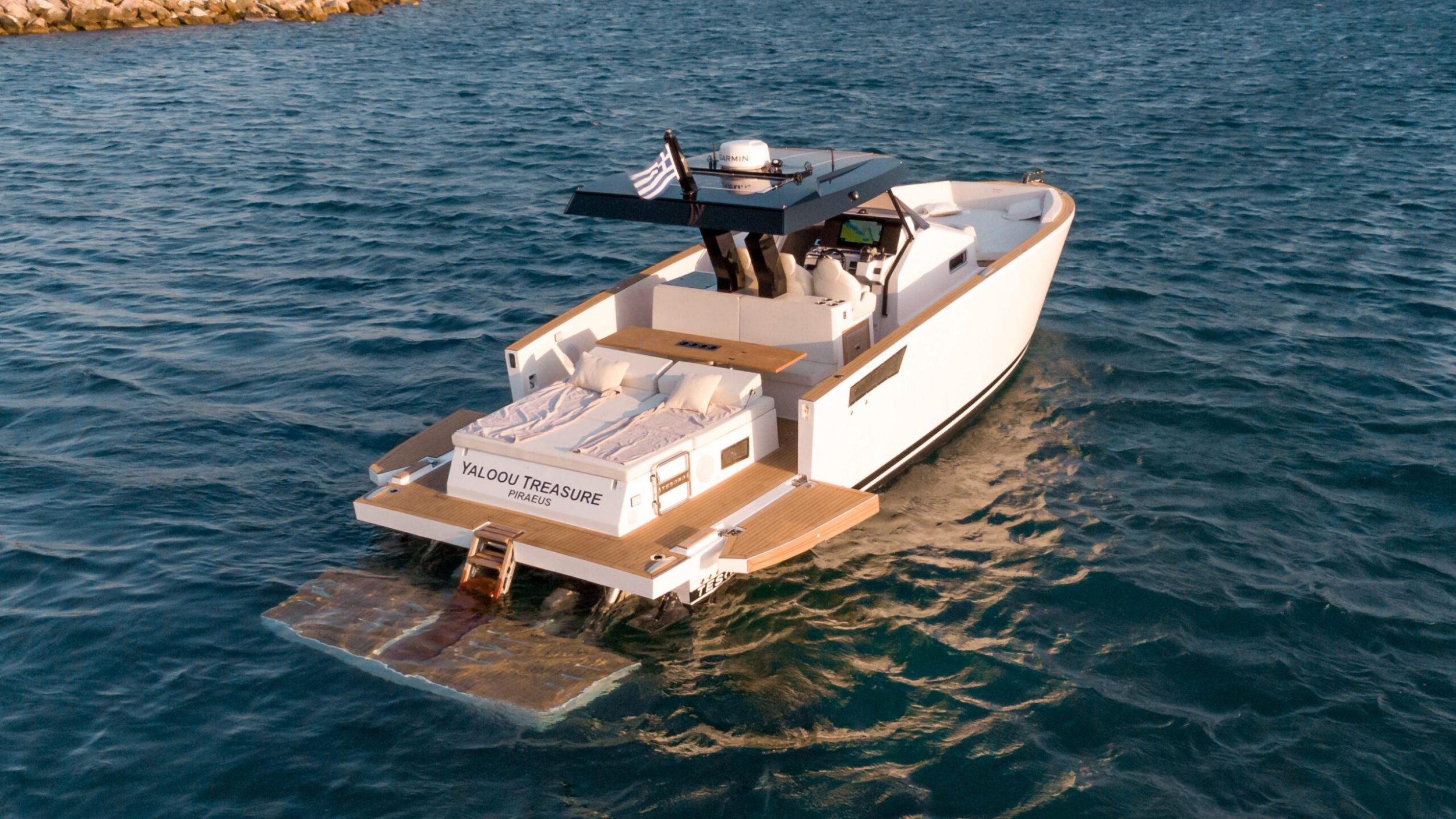 Photo #9 - Tesoro T40 (Yaloou Treasure) en Mykonos - 11896