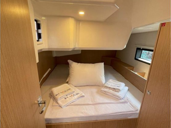 Photo #3 - Bavaria C42 (Donuha) in Marmaris - 18253