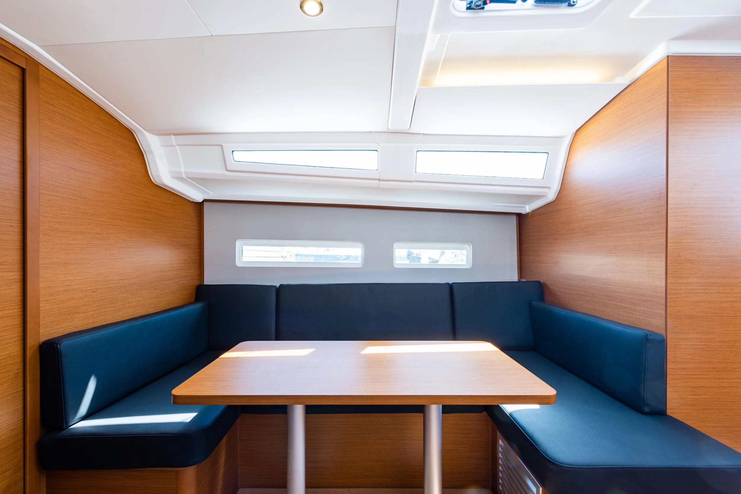 Sun Odyssey 410 (Martha)  - 16