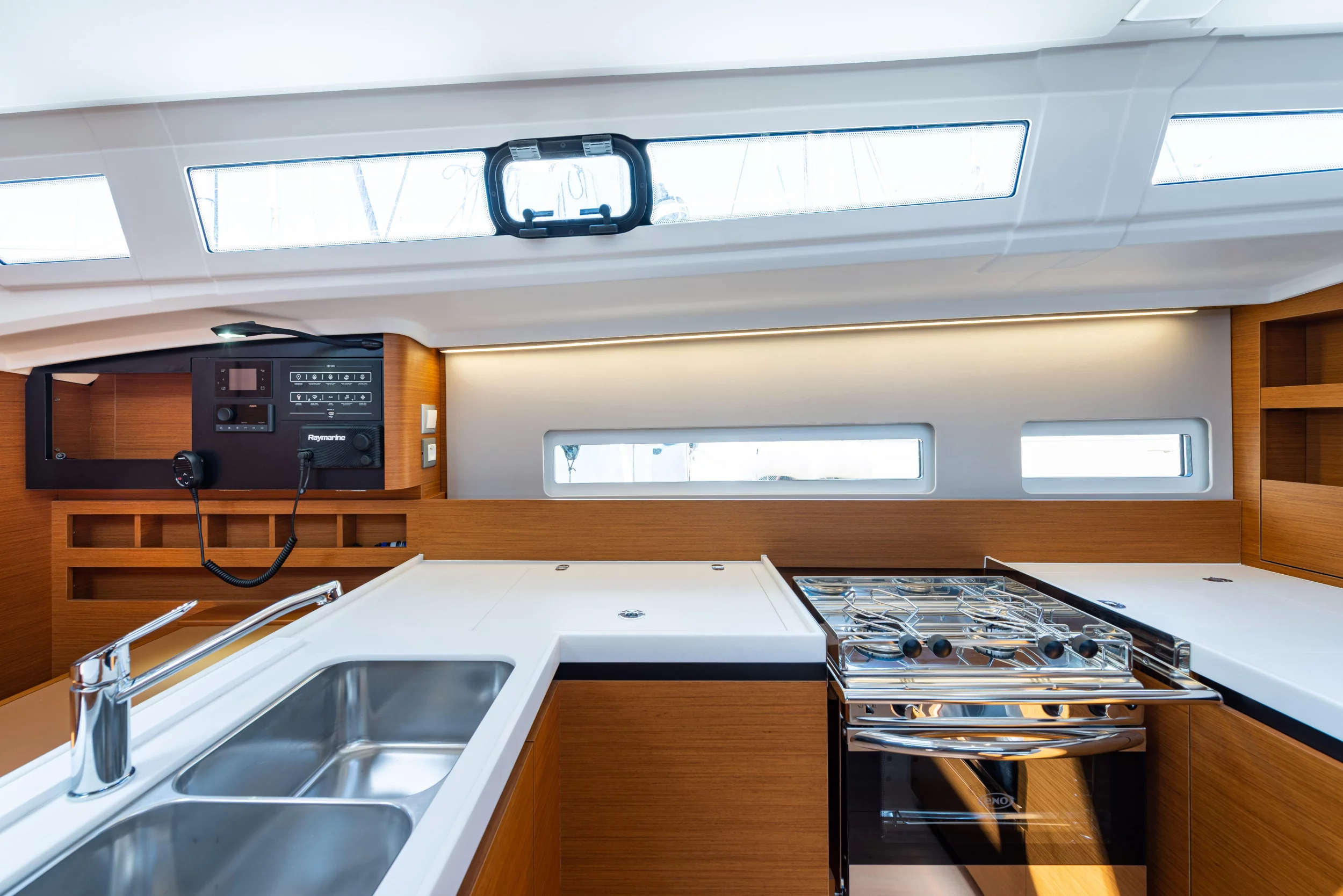 Sun Odyssey 410 (Martha)  - 35
