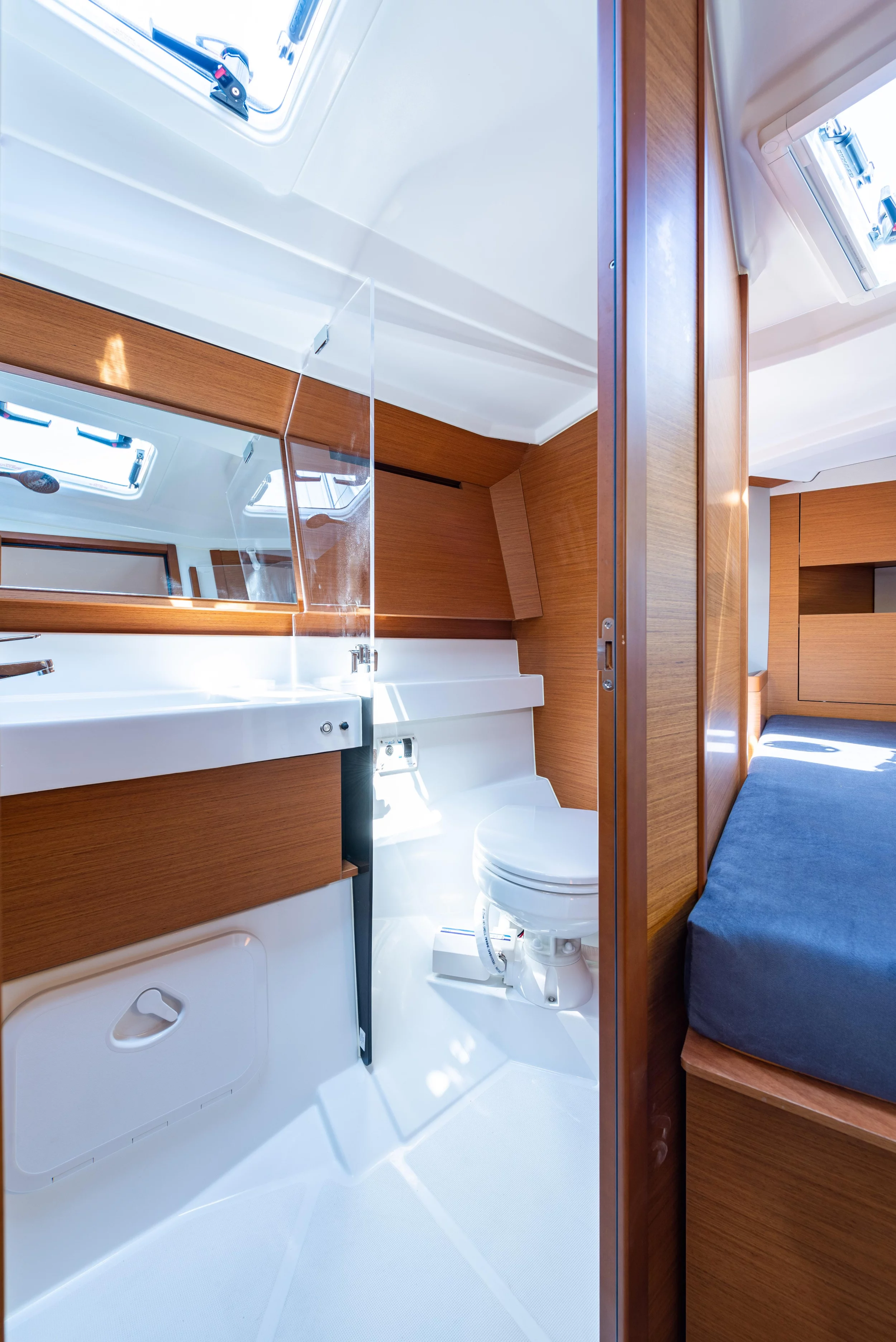 Sun Odyssey 410 (Martha)  - 20
