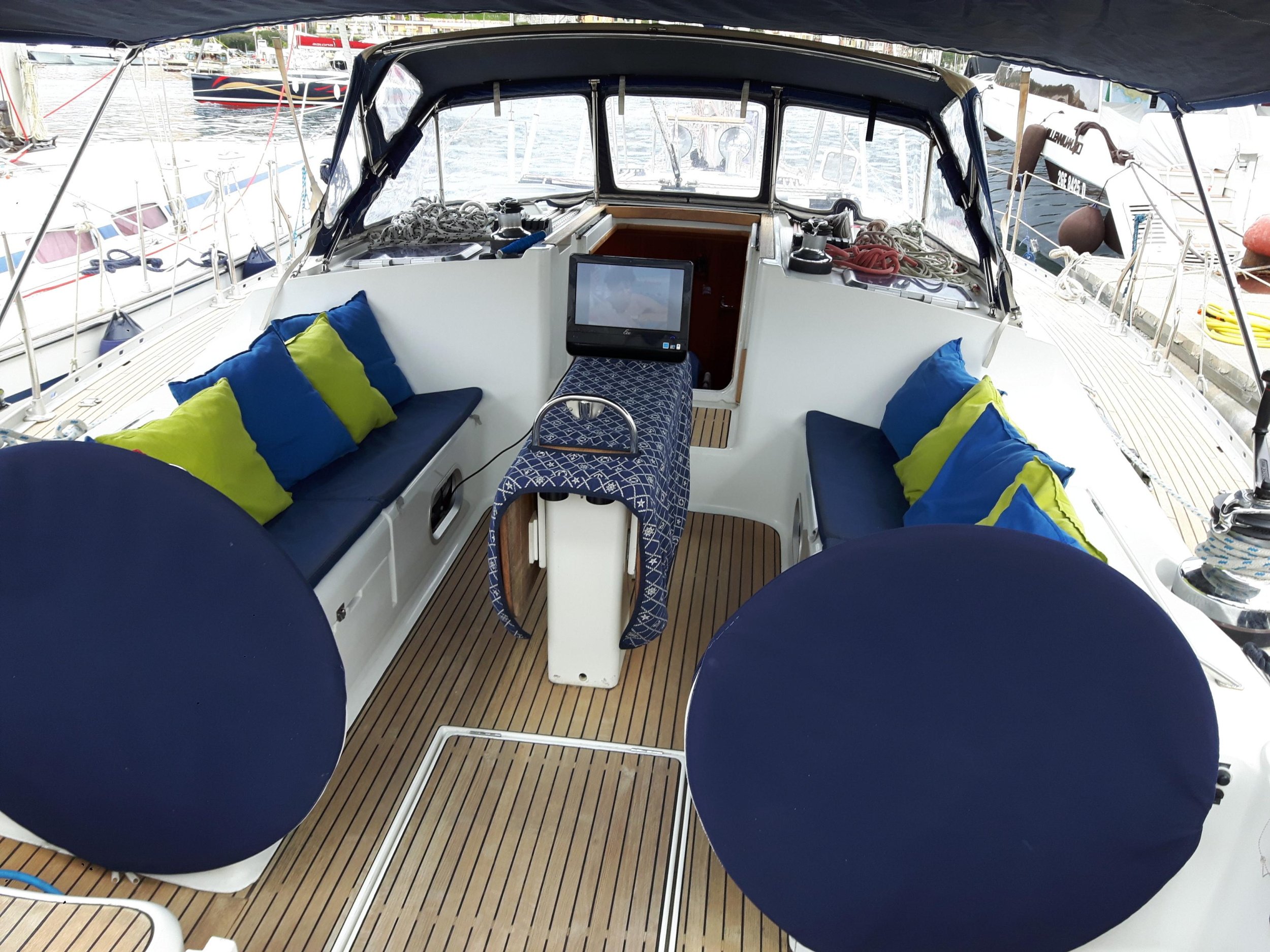 Photo #17 - Sun Odyssey 52.2 (Ronik) en Lipari - 18271