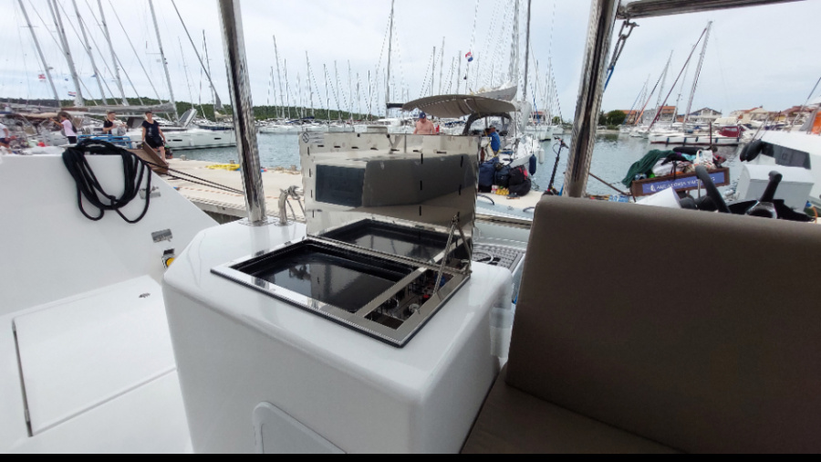 Photo #5 - Dufour Catamaran 48 (Dream) in Pirovac - 17884