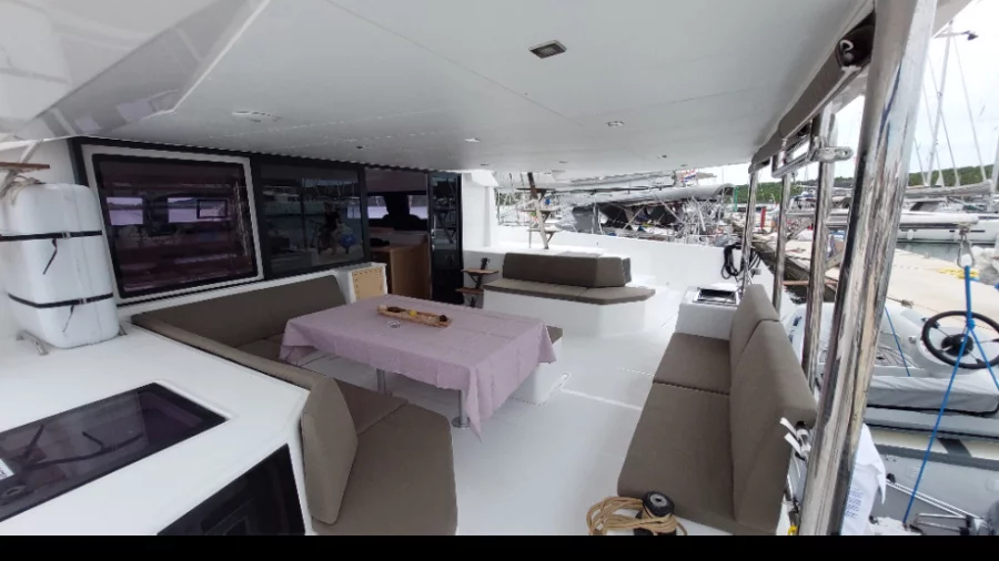 Dufour Catamaran 48 (Dream)  - 22