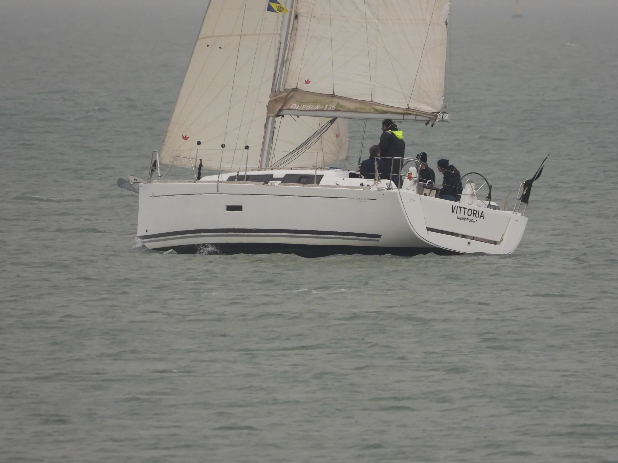 Dufour 335 Grand Large (Vittoria)  - 11