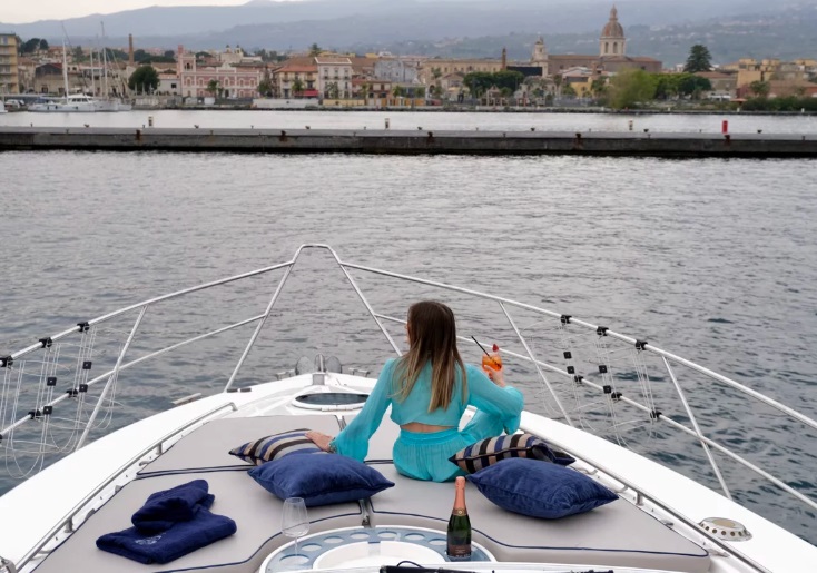 Fairline 55 Fly — photo 10