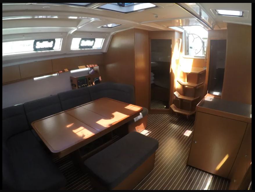 Bavaria 46 — photo 5