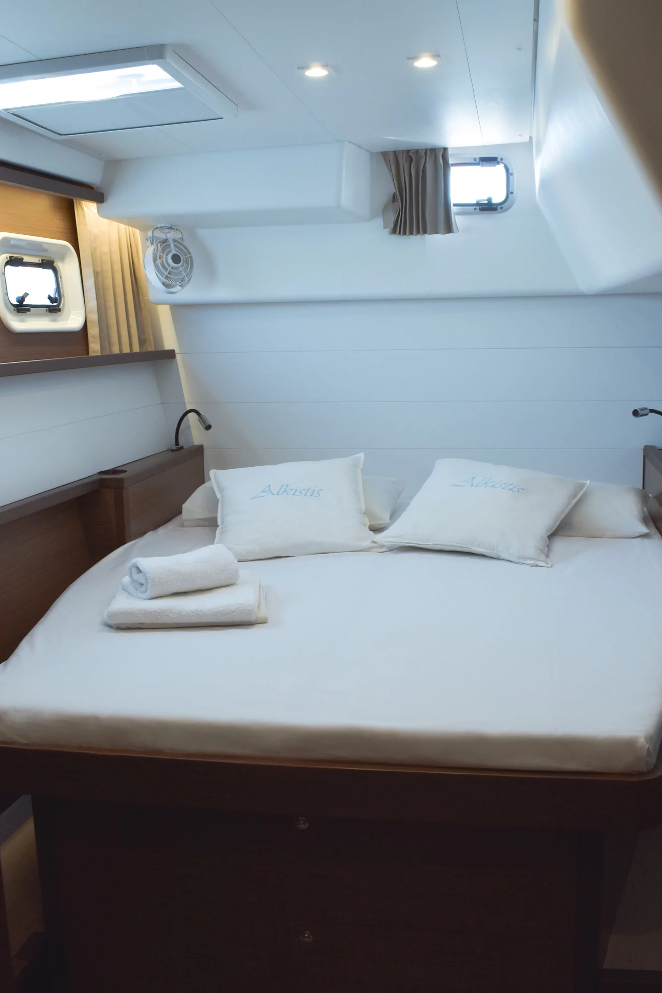 Lagoon 450 Fly (Genarator, , , Inverter) (ALKISTIS)  - 10