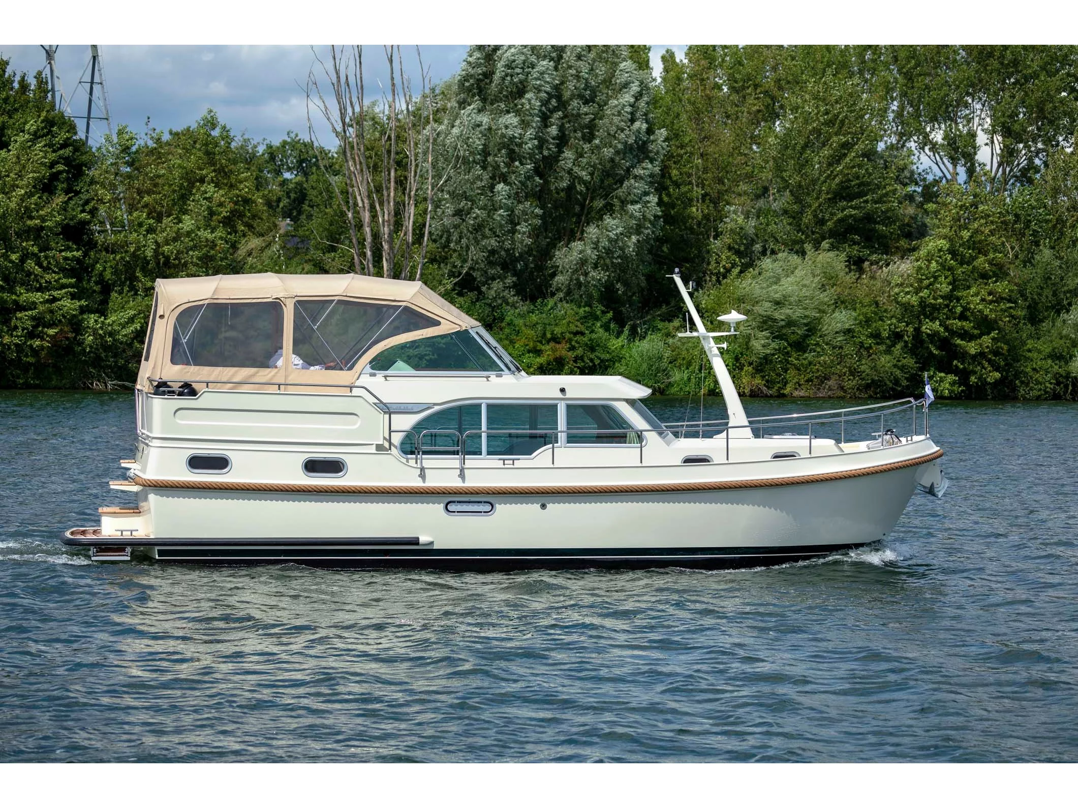 Linssen Grand Sturdy 35.0 AC (Luna Elise) Main image - 0