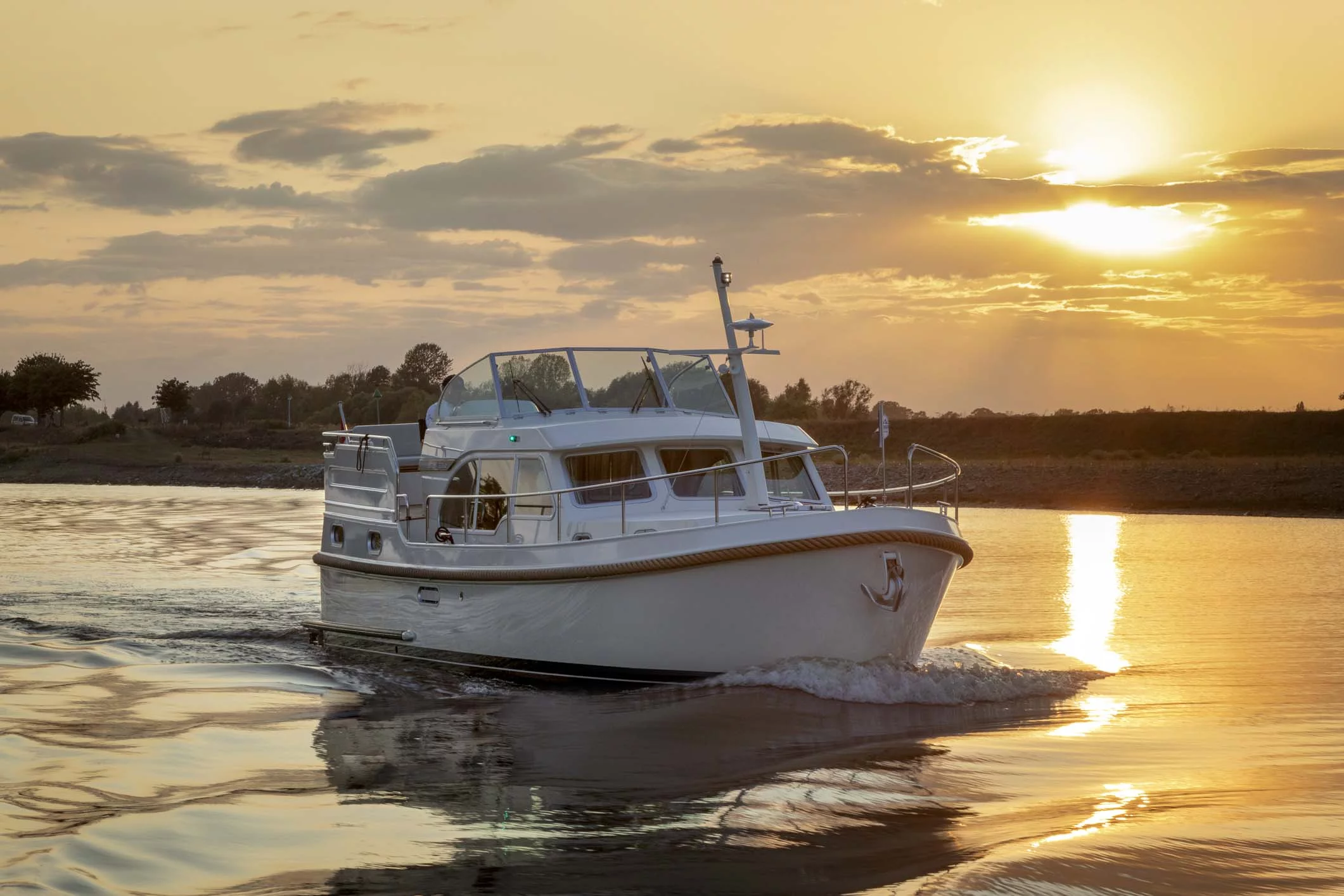 Linssen Grand Sturdy 35.0 AC (Luna Elise)  - 2
