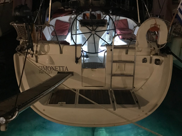 Photo #4 - Oceanis 411 Clipper (Simonetta (Bow Thruster, electric heads, Solar Panel)) in Nea Peramos - 13025