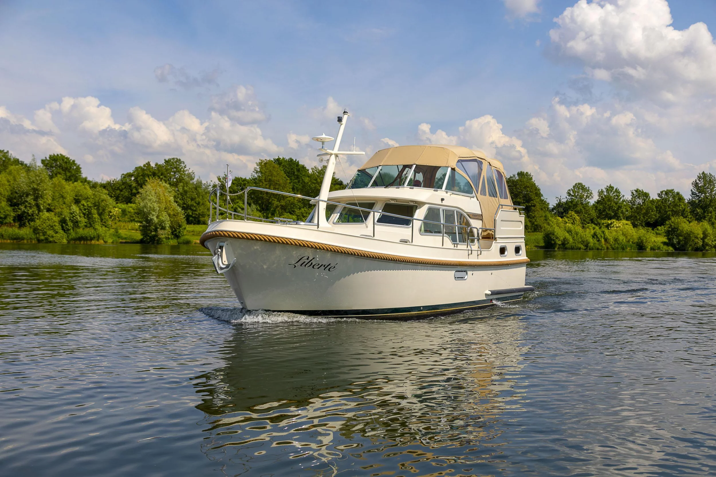 Linssen Grand Sturdy 30.0 AC (Hennes & Ralph)  - 4
